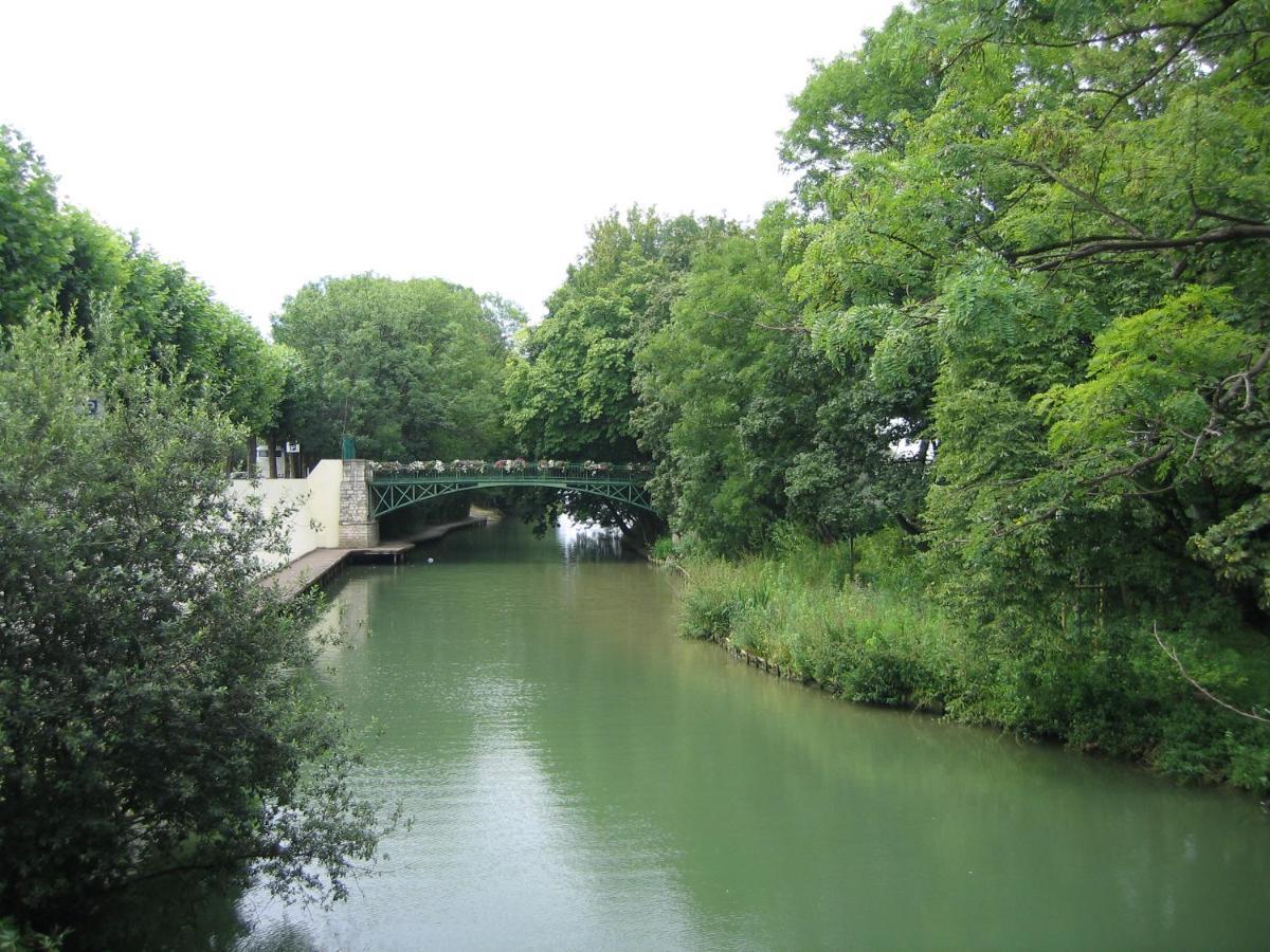Happy Place - 15 Min Paris & 30 Min Disneyland - Subways - Facilities - Free Parking - Secured Maisons-Alfort Exterior photo