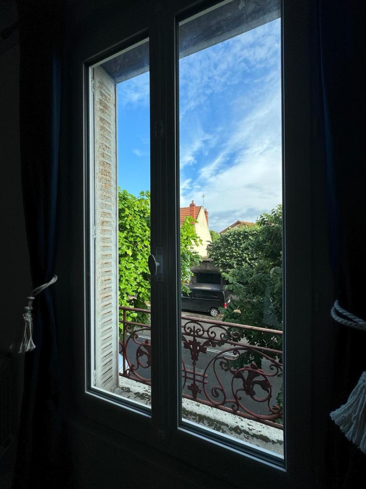 Happy Place - 15 Min Paris & 30 Min Disneyland - Subways - Facilities - Free Parking - Secured Maisons-Alfort Exterior photo