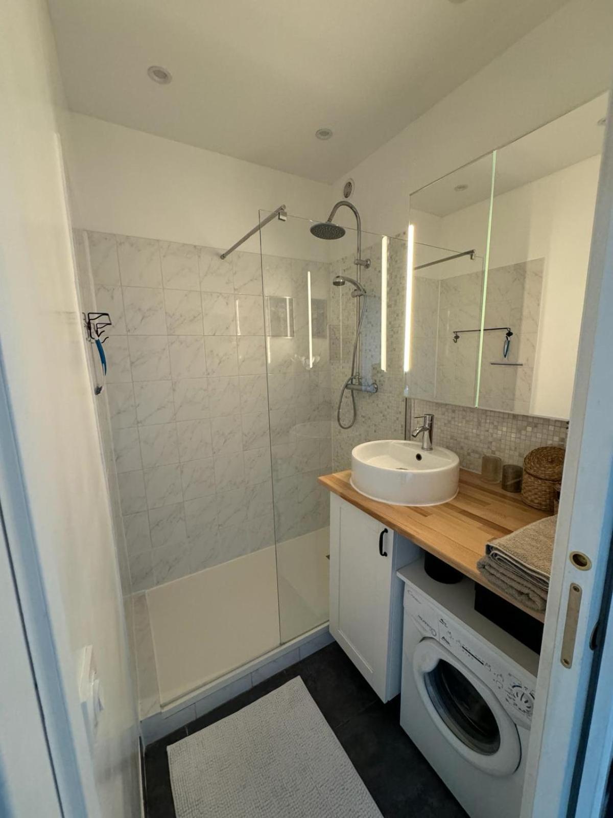 Happy Place - 15 Min Paris & 30 Min Disneyland - Subways - Facilities - Free Parking - Secured Maisons-Alfort Exterior photo